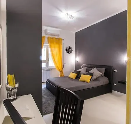 Le Coq Suites Rome Room photo