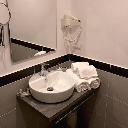 Le Coq Suites Rome Exterior photo